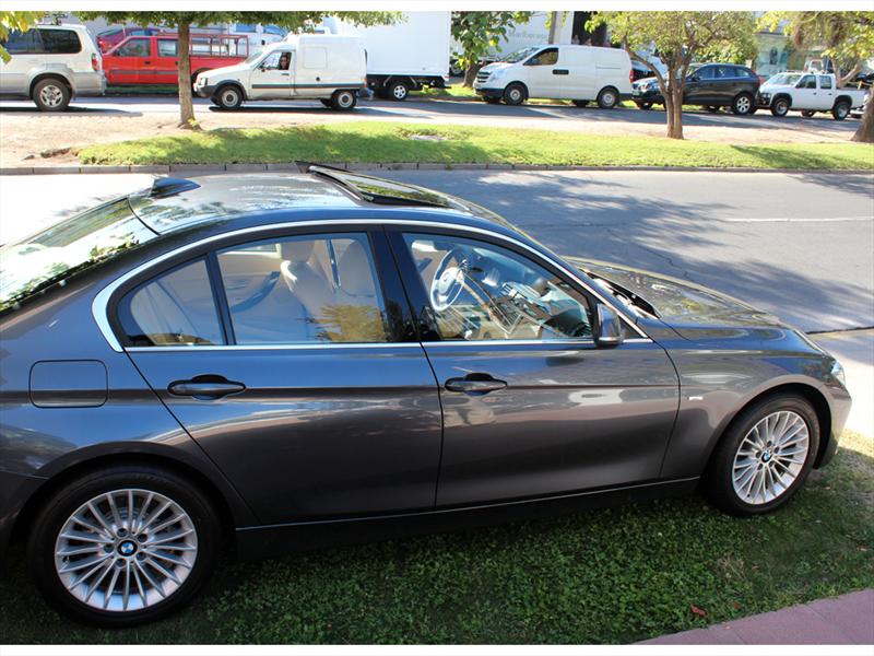 BMW Serie 3 2012. Lanzamiento Chile