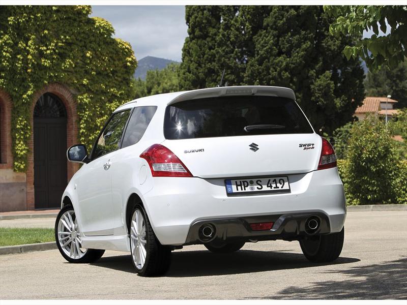 Suzuki Swift Sport 2012
