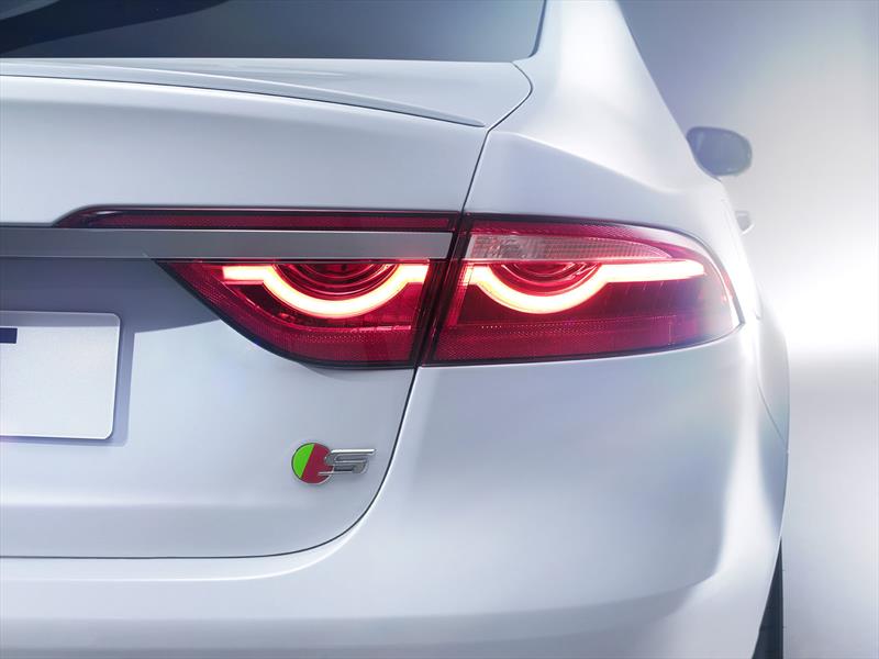 Jaguar XF segunda generación
