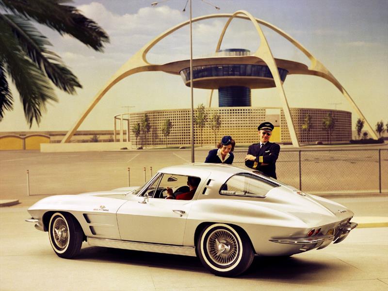 Chevrolet Corvette C2 Stingray SplitWindow 1963