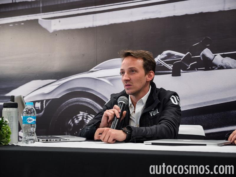 Showroom VUHL Automotive Ciudad de México