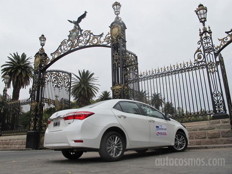 Prueba al Toyota Corolla en Mendoza
