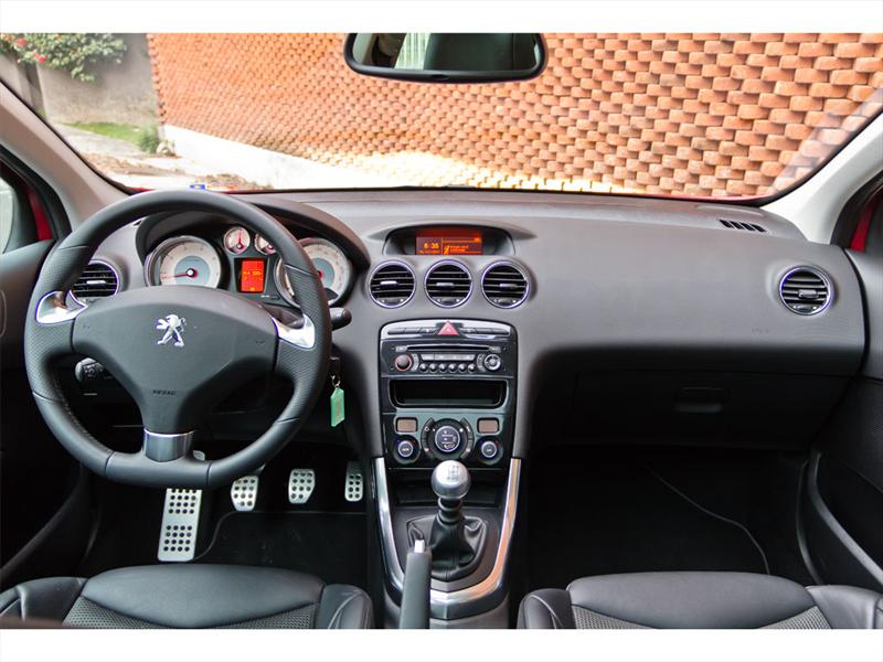 Peugeot 308 RC Turbo 2012 a prueba