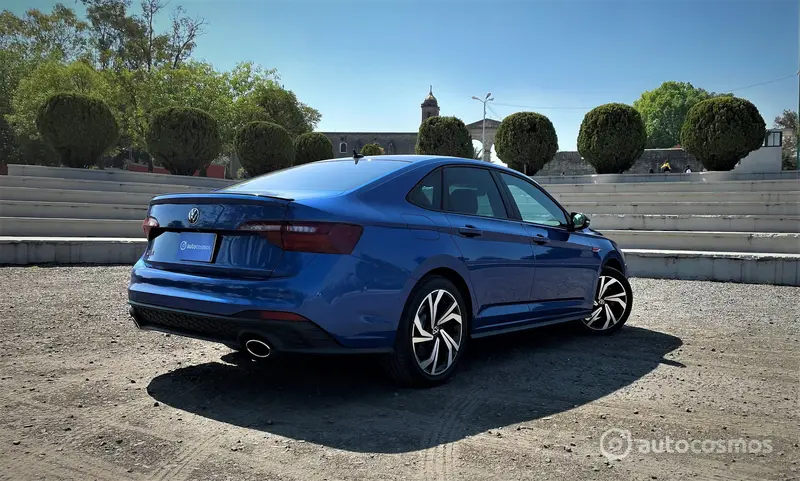 Volkswagen Jetta GLI 2022 a prueba