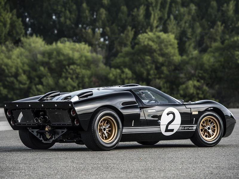 Ford GT40 MKII 50th Anniversary