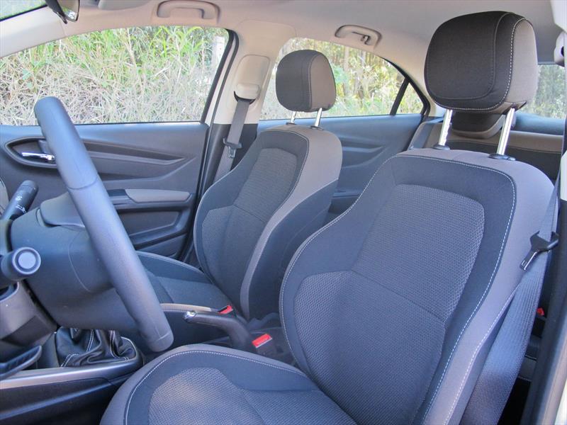 Prueba a Chevrolet Prisma