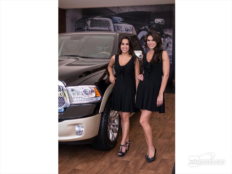 Las chicas del Concurso de Elegancia 2014