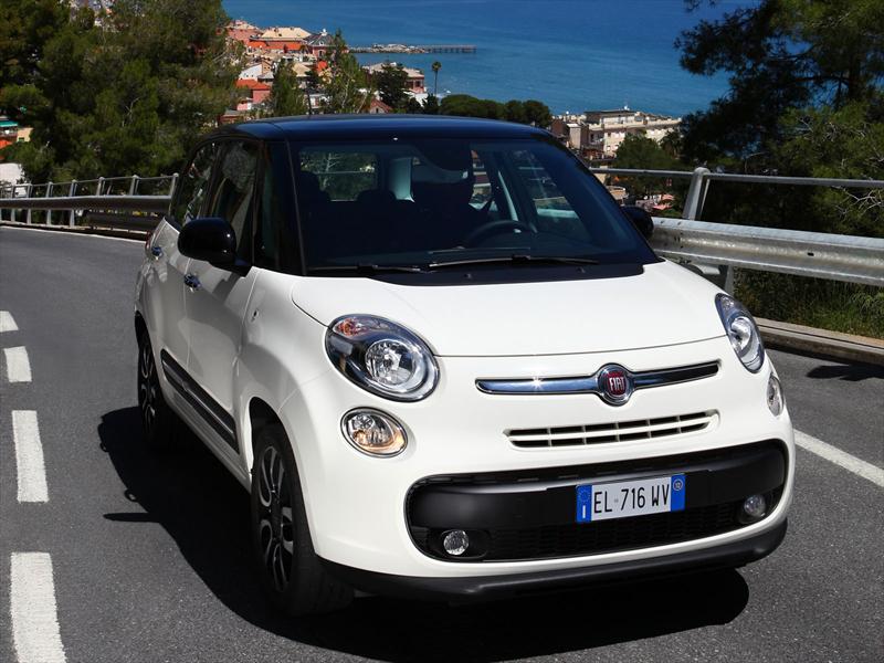 FIAT 500L con cafetera