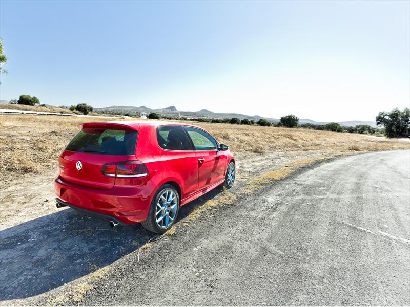 Volkswagen Golf GTI 35 2012 prueba