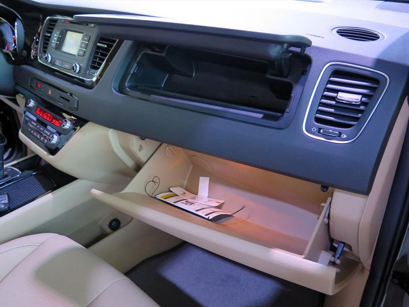 Lanzamiento Nueva Kia Carnival en Argentina