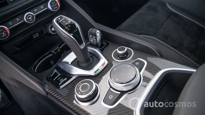 Alfa Romeo Giulia QV 2022 prueba