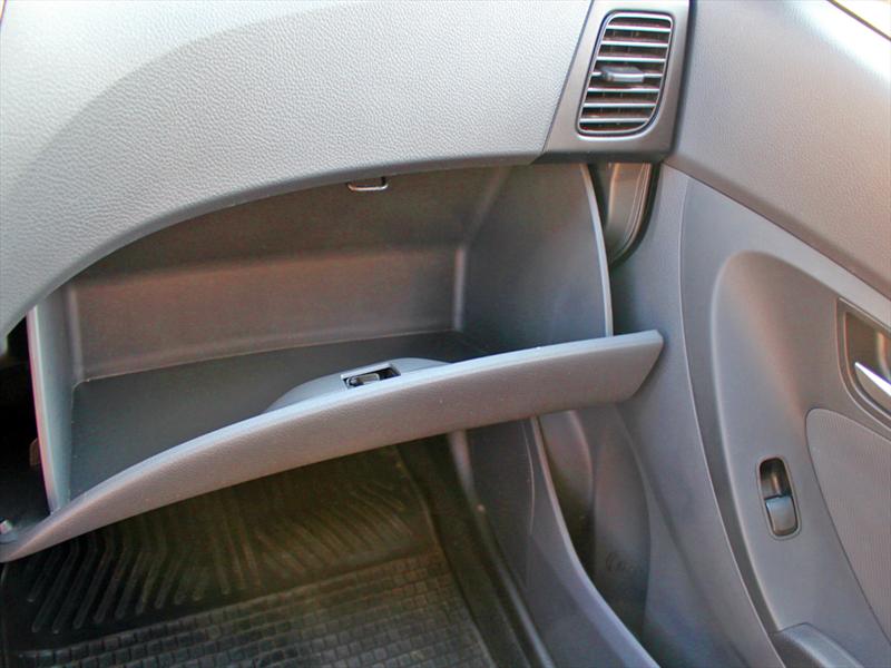 Hyundai EON 0,8L GLS Prueba de manejo