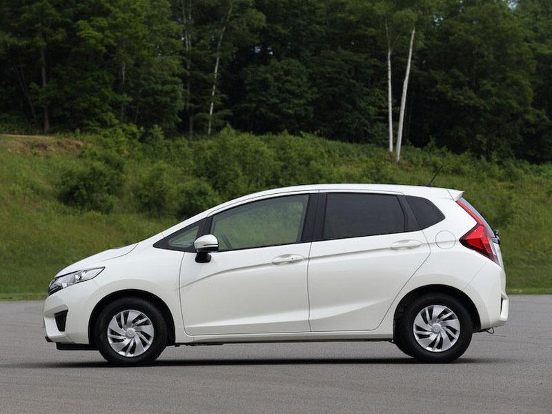 Honda Fit Hybrid 2014