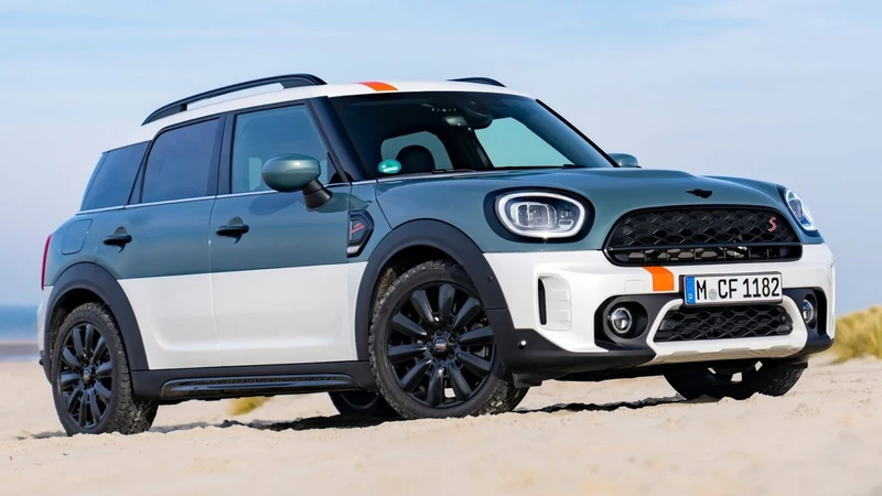 MINI Cooper S Countryman ALL4 Uncharted 2024