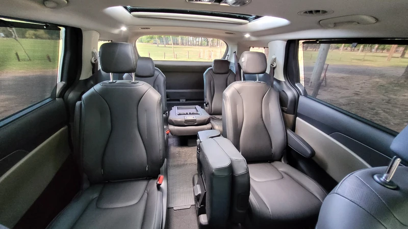 Test Drive Kia Carnival: la nave especial estrena