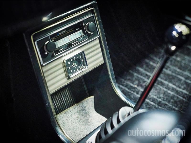 120 años, visita a Renault Classic