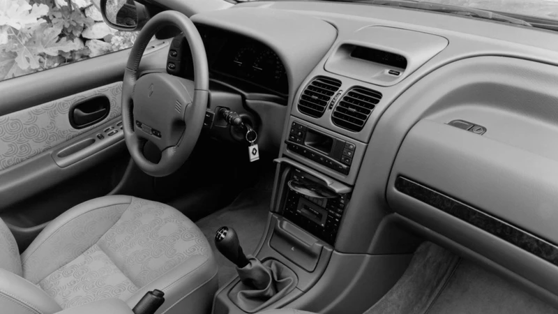 Leyendas de la Industria: Renault Laguna