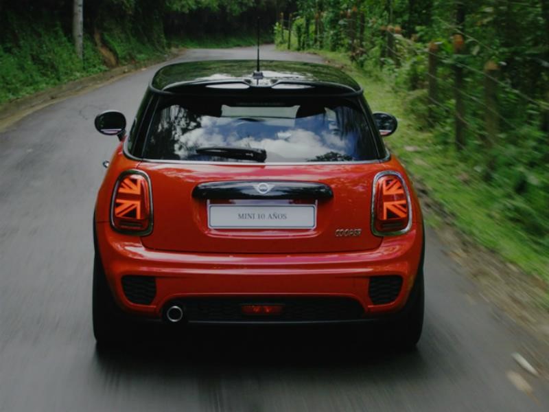 MINI Cooper 10 años