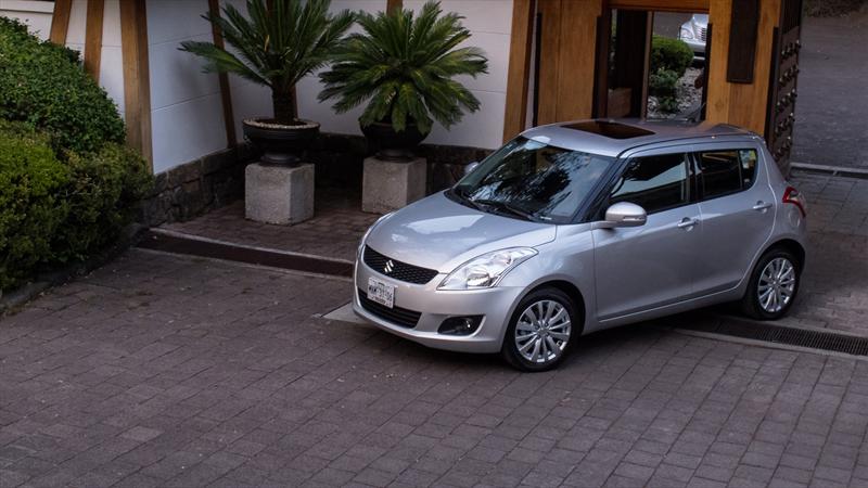 Suzuki Swift GLX 2013