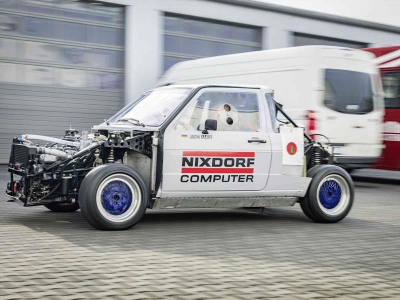 Volkswagen Golf 1987 con "doble motor"