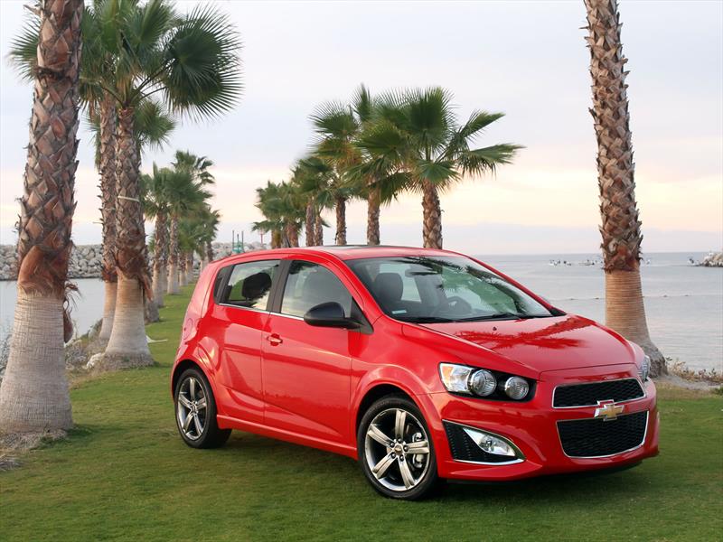 Chevrolet Sonic RS 2014