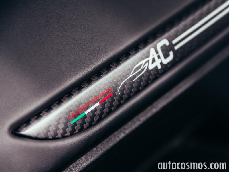 Alfa Romeo 4C 2015