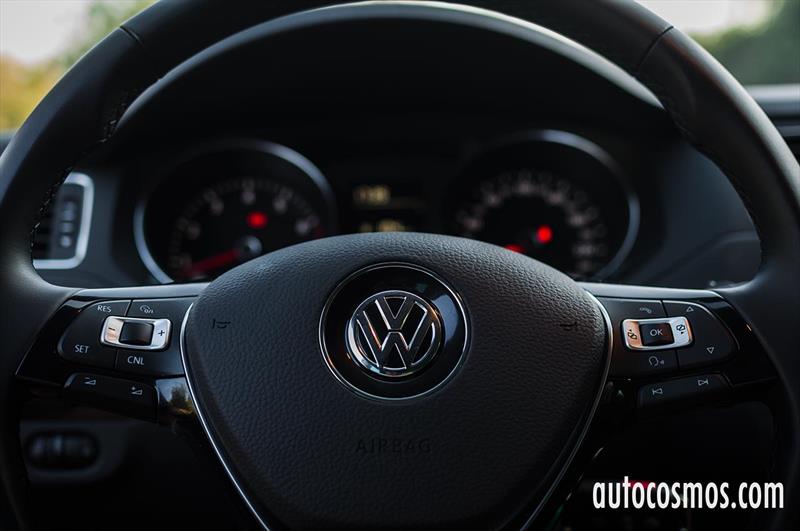 Volkswagen Bora 2017 - Test Drive