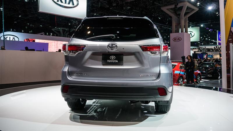 Toyota Highlander 2014 debuta
