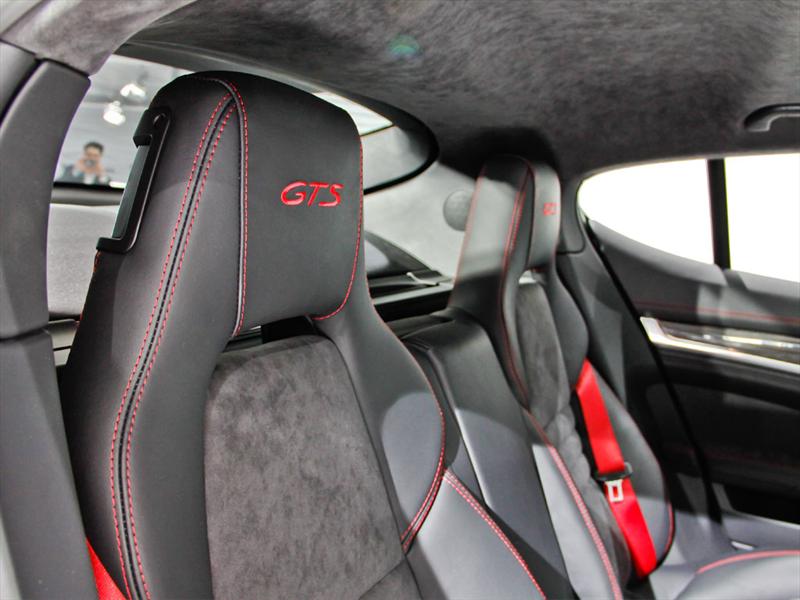 Porsche Panamera GTS 2013 Salón de Los Angeles