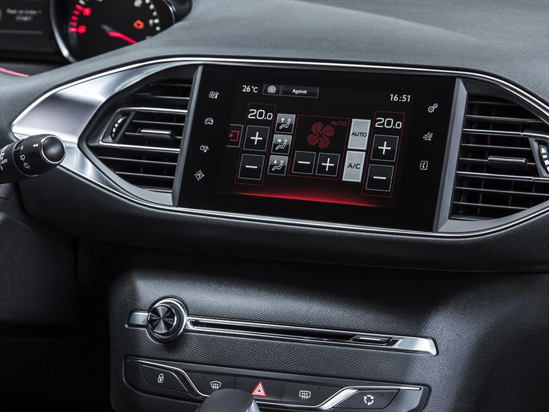 El nuevo Peugeot 308 GT calienta el asfalto