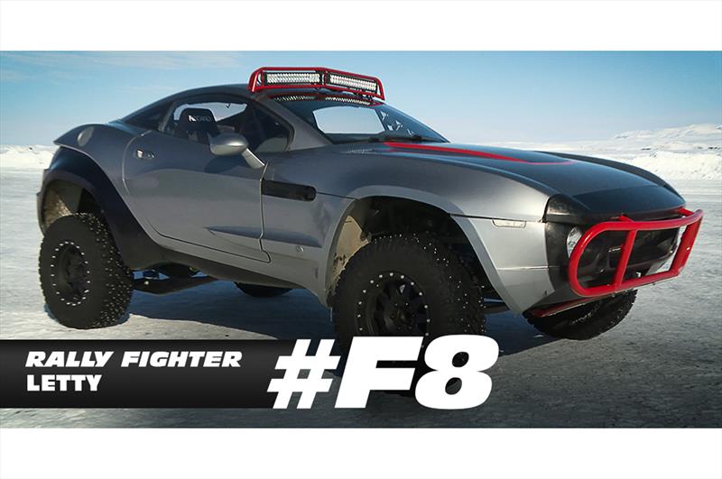 Los autos de Rápidos y Furiosos 8