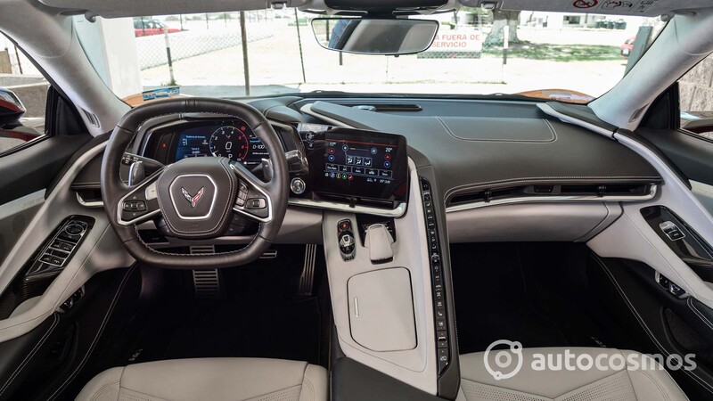 Corvette Stingray Convertible 2021 a prueba