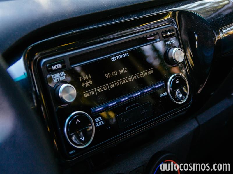 Toyota Hilux 2016