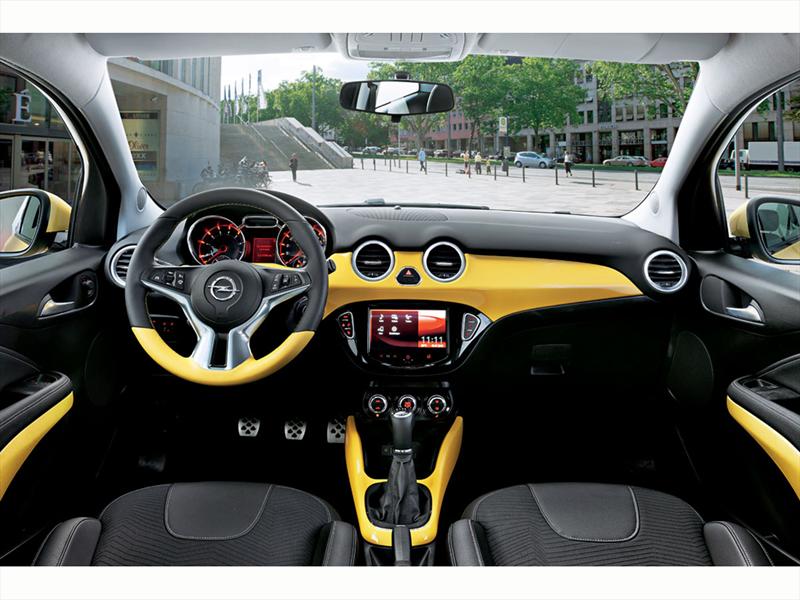 Opel Adam