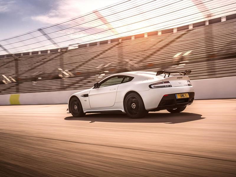 Aston Martin AMR Vantage