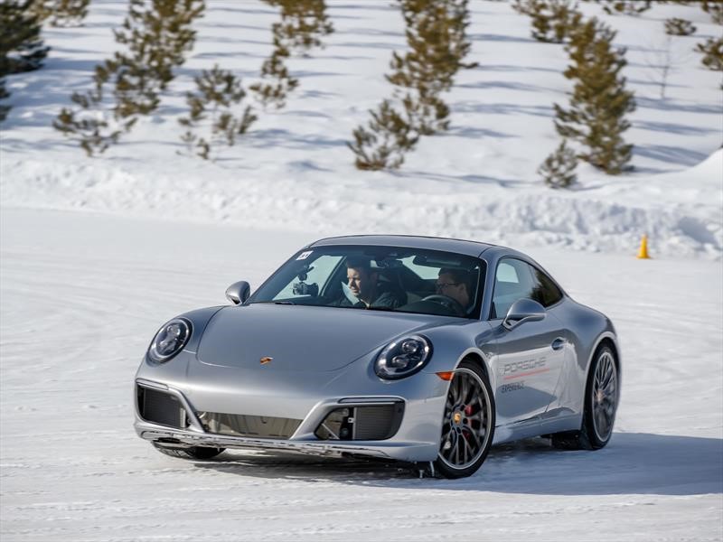 Porsche Experience Camp4 Canada