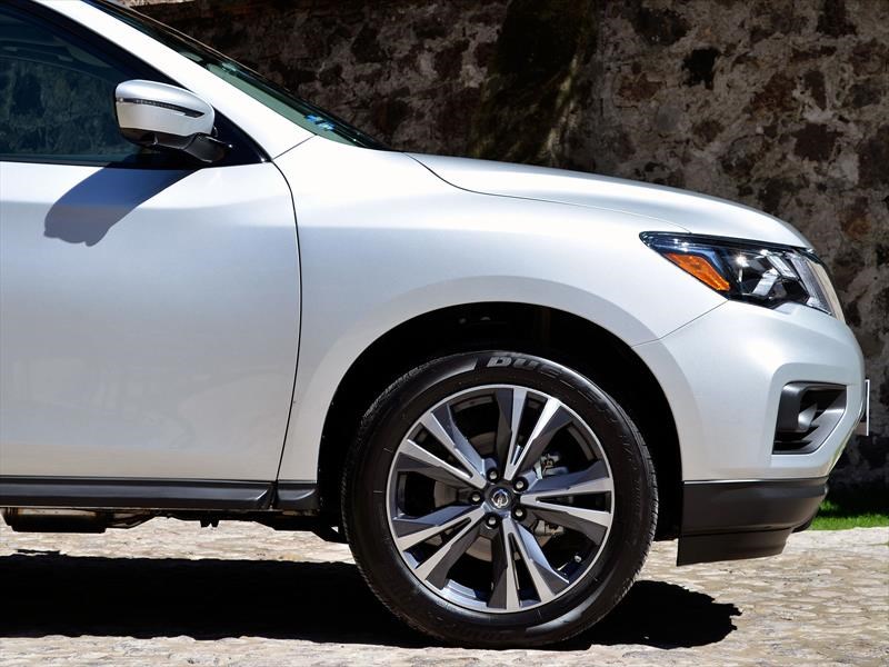 Nissan Pathfinder 2017