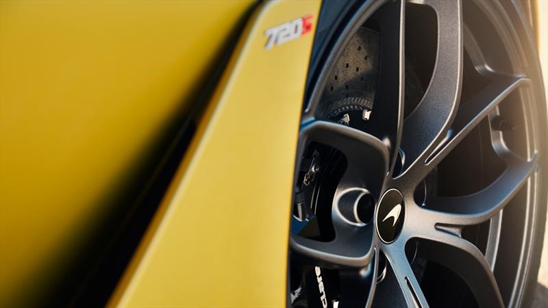 McLaren 720S Spider - test drive