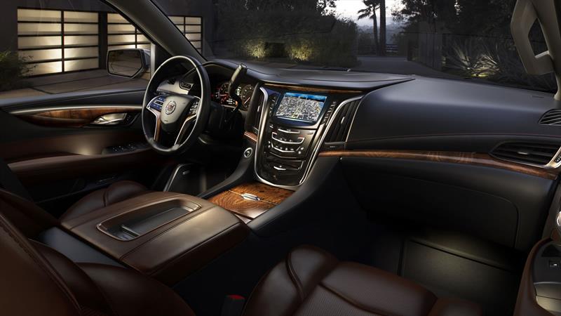 Cadillac Escalade 2015 debuta en Nueva York