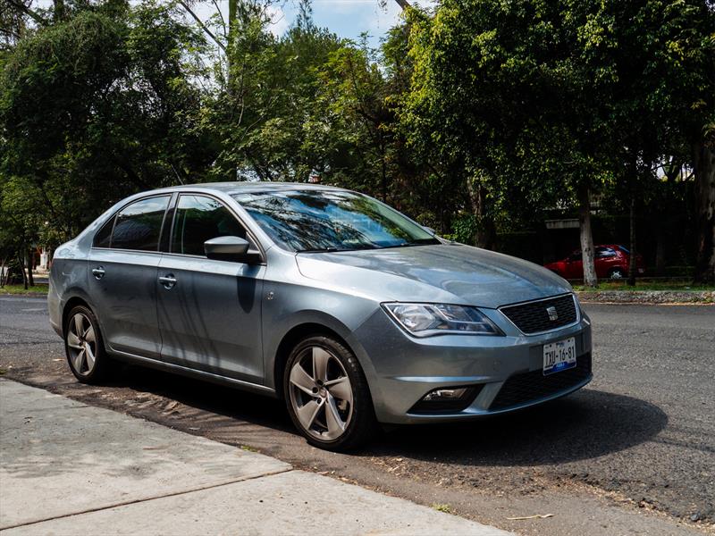 Prueba de consumo en ciudad SEAT Toledo 2014