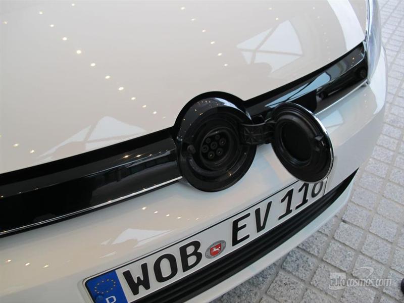 Volkswagen Golf Blue-e-Motion