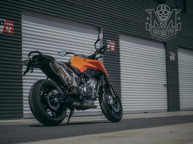 KTM 790