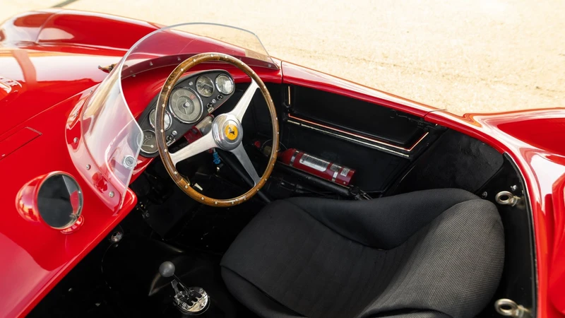Ferrari 410 Sport Spider by Scaglietti a subasta