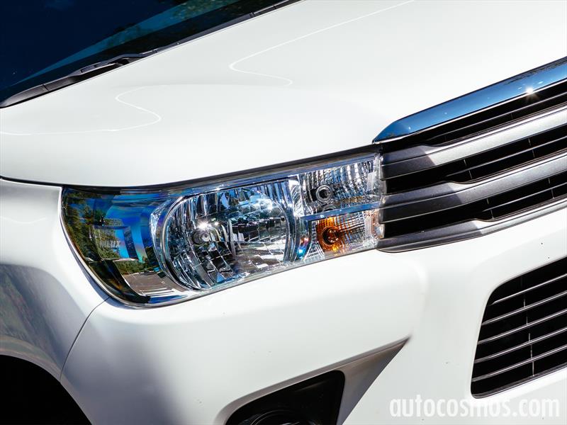 Toyota Hilux 2016