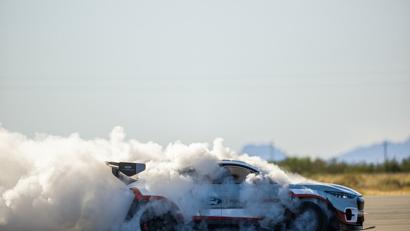 Ford Mustang Mach-E 1400