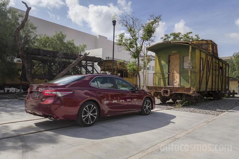 Toyota Camry 2018