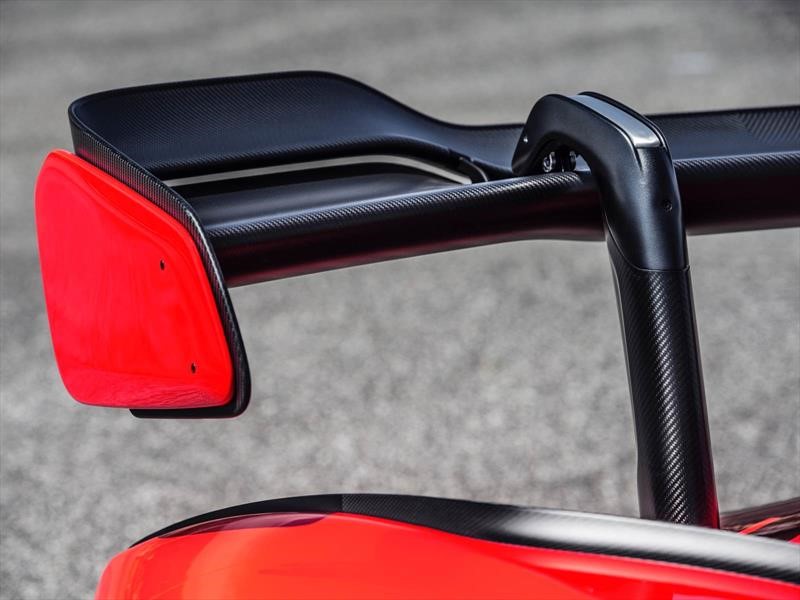 McLaren Senna 2019