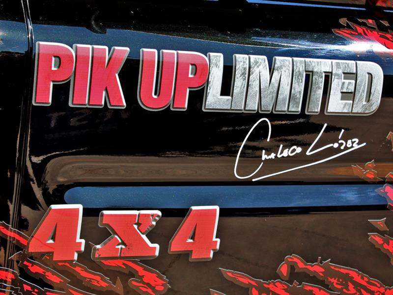 Mahindra Pik Up Limited by Chaleco López