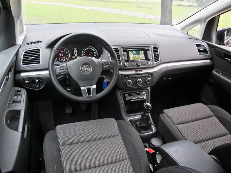 Volkswagen Sharan a prueba