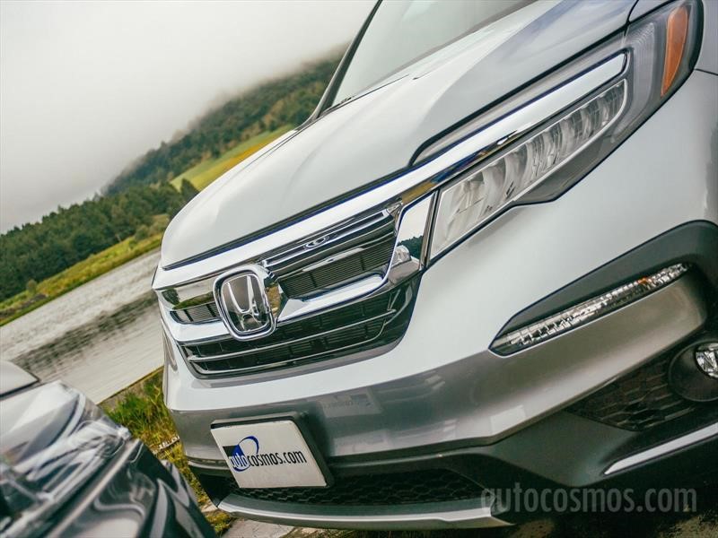 Honda Pilot 2019 VS Toyota Highlander 2018